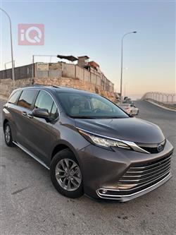 تۆیۆتا سیانا